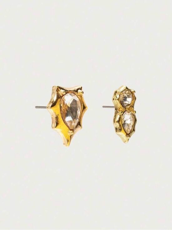 REVOLVE Jewelry - Gold minimalist Stud Earrings A2151
